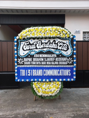 Papan Bunga Duka di Kalome